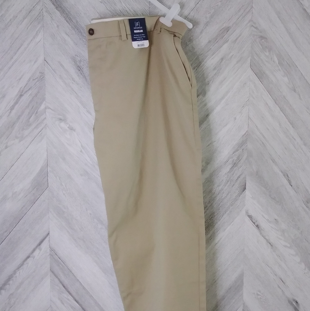 Gorge Men's Regular Premium Khaki Pants Sz: 48X30 Beige
